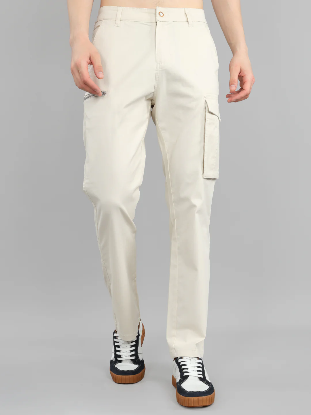 Men Beige Solid Regular Fit Cargo