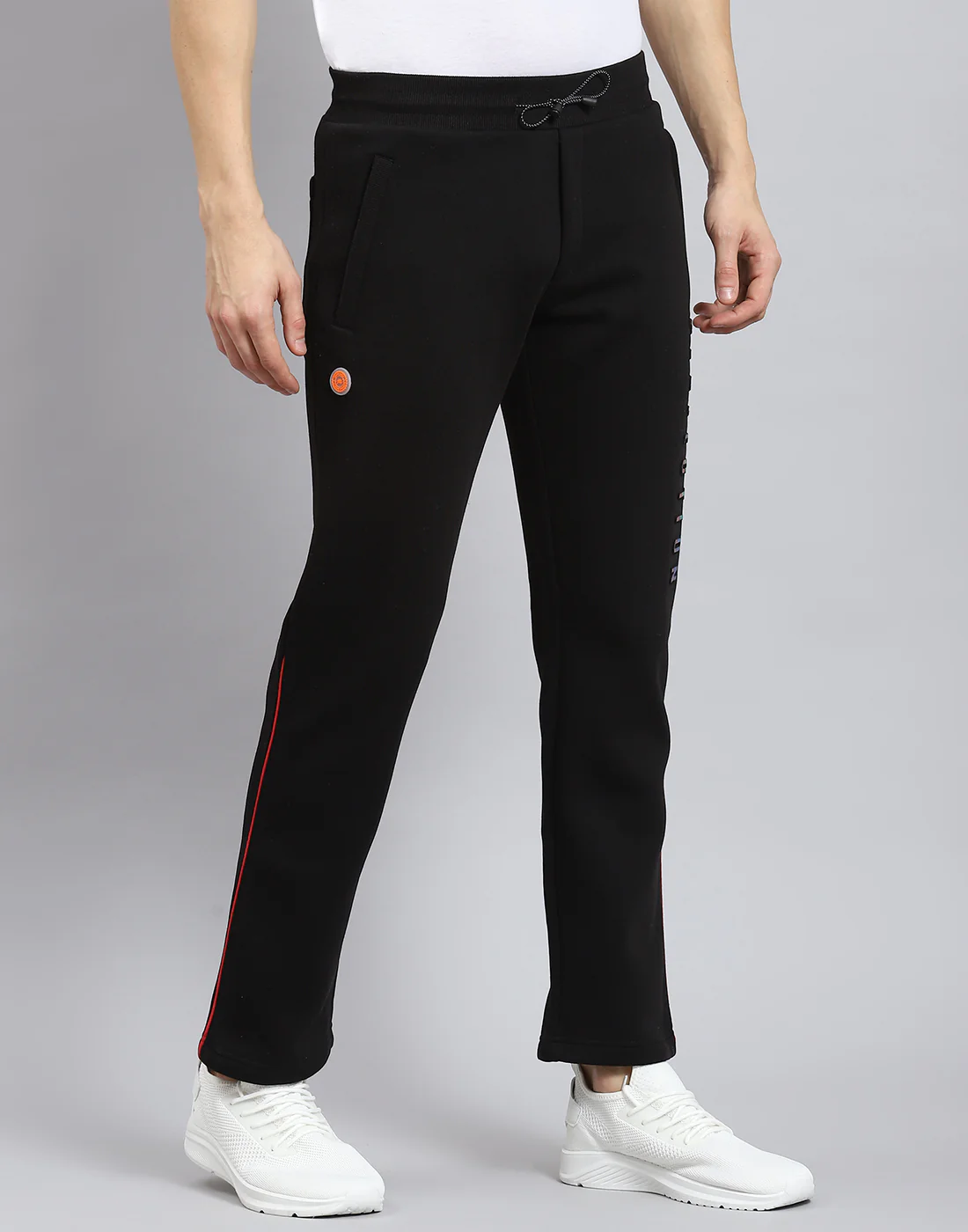 Men Black Solid Regular Fit Winter Lower